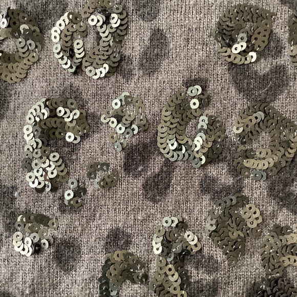 INC Cold Shoulder Sweater with Sequins, Sz XL - Picture 3 of 7